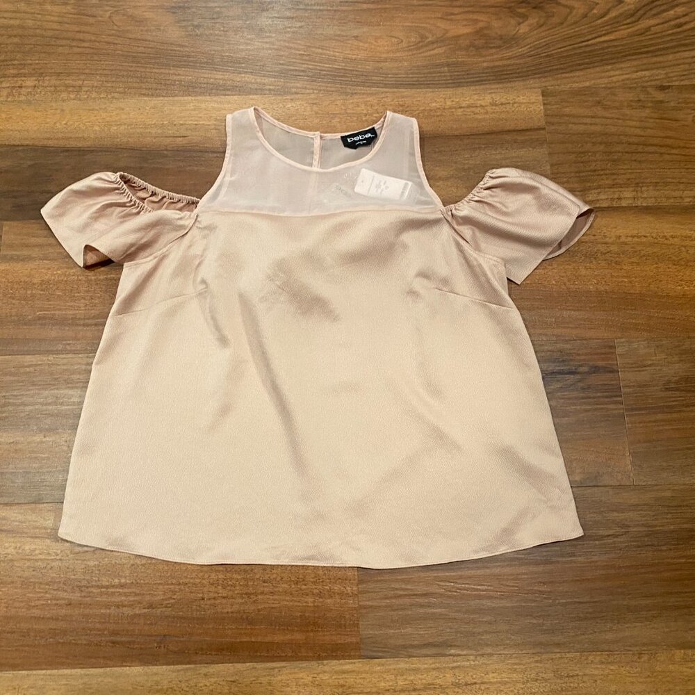 π HOST PICK π Bebe Ruffle Short Sleeve Cold Shoulder Satin Top Size 12 NWT - Picture 10 of 11